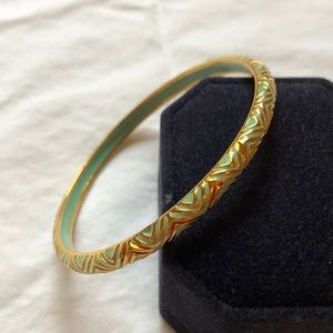 Enamel bangle bracelet